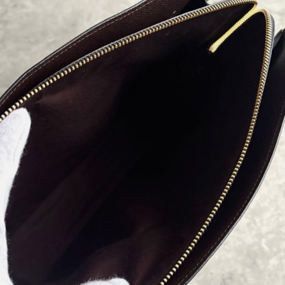 Authentic Coach Tatum Carryall Bag in Midnight / Oxblood / Gold Hardware - Picture 8 of 12